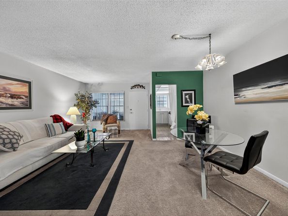 1971 SE 5th Ct 205E, Pompano Beach FL 33060