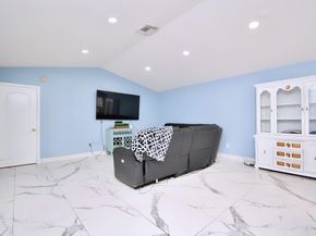 23301 Barlake Drive 23, Boca Raton FL 33433