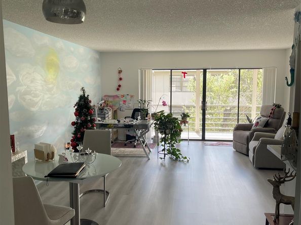 140 Capri C 140, Delray Beach FL 33484