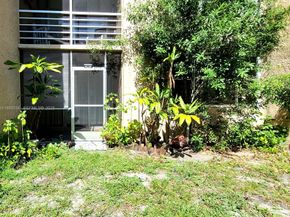 9410 Live Oak Place 109, Davie FL 33324