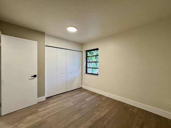 1109 NW 15th Ave, Fort Lauderdale FL 33311