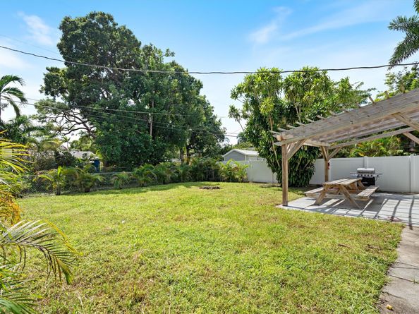 508 SW 11th St, Fort Lauderdale FL 33315