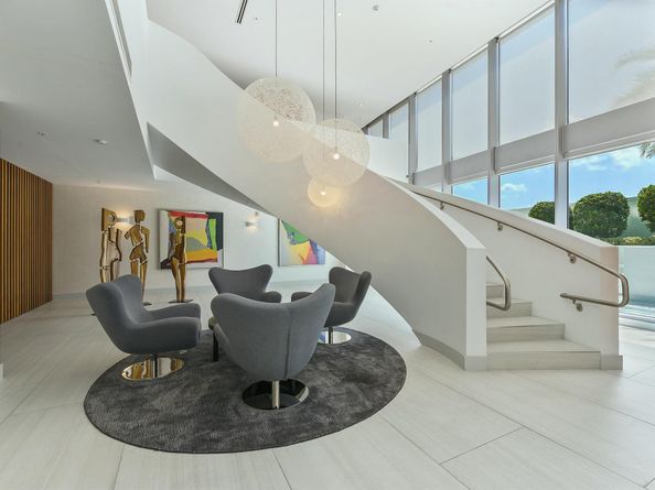 1180 N Federal Highway 1409, Fort Lauderdale FL 33304