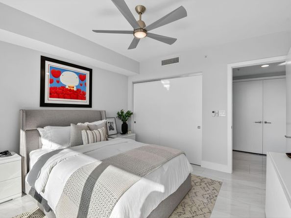 1180 N Federal Highway 1409, Fort Lauderdale FL 33304