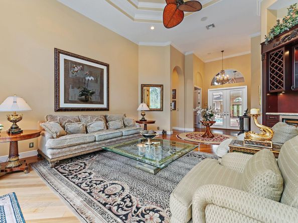 200 Montant Drive, Palm Beach Gardens FL 33410