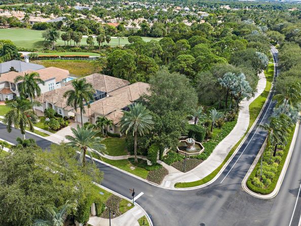 200 Montant Drive, Palm Beach Gardens FL 33410