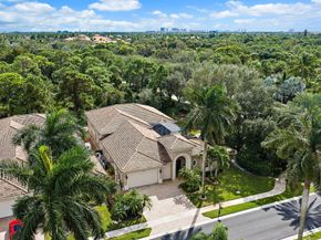 200 Montant Drive, Palm Beach Gardens FL 33410