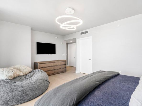 1180 N Federal Highway 707, Fort Lauderdale FL 33304