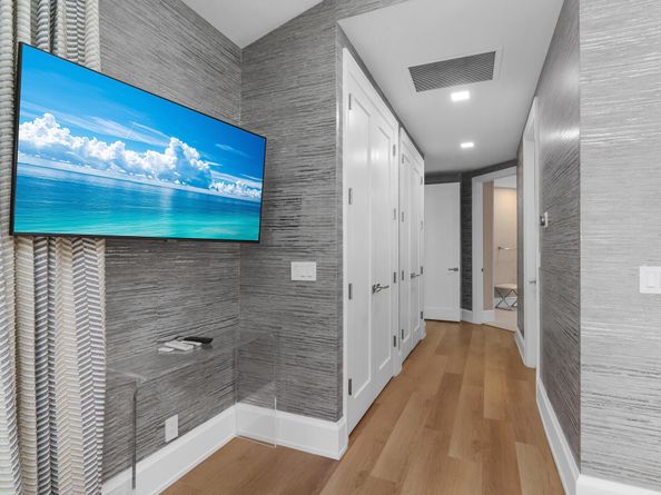 16125 Villa Vizcaya Place, Delray Beach FL 33446