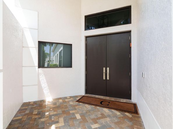 16125 Villa Vizcaya Place, Delray Beach FL 33446