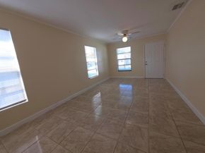 812 Selkirk Street, West Palm Beach FL 33405