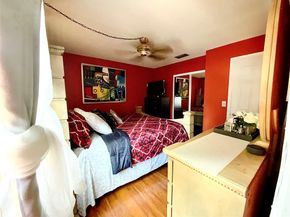 406 SW 80th Ter, North Lauderdale FL 33068