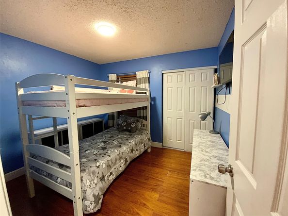 406 SW 80th Ter, North Lauderdale FL 33068