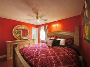 406 SW 80th Ter, North Lauderdale FL 33068