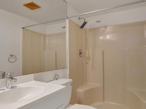 890 N Federal Highway 410, Lantana FL 33462
