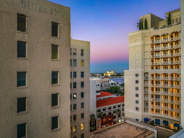 255 Evernia Street 1115, West Palm Beach FL 33401