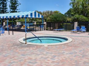 3249 Carambola Cir 3249, Coconut Creek FL 33066