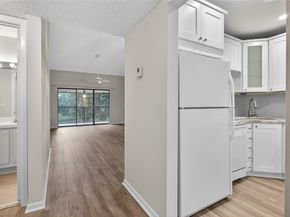 3249 Carambola Cir 3249, Coconut Creek FL 33066