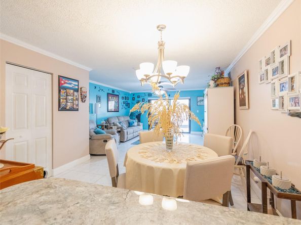 1424 NW 97th Ter 280, Hollywood FL 33024