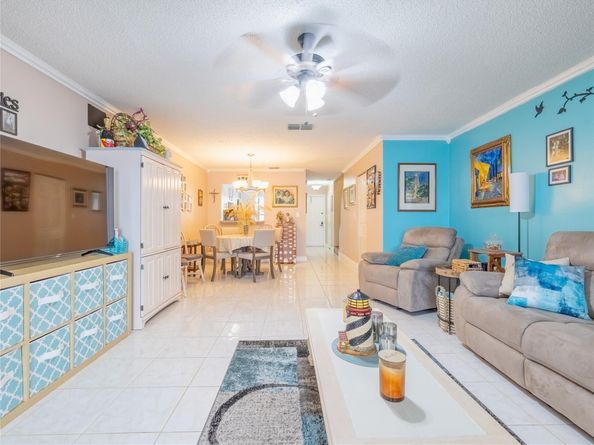 1424 NW 97th Ter 280, Hollywood FL 33024