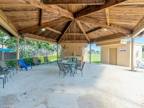 1424 NW 97th Ter 280, Hollywood FL 33024