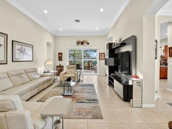 8908 Agliana Circle, Boynton Beach FL 33472