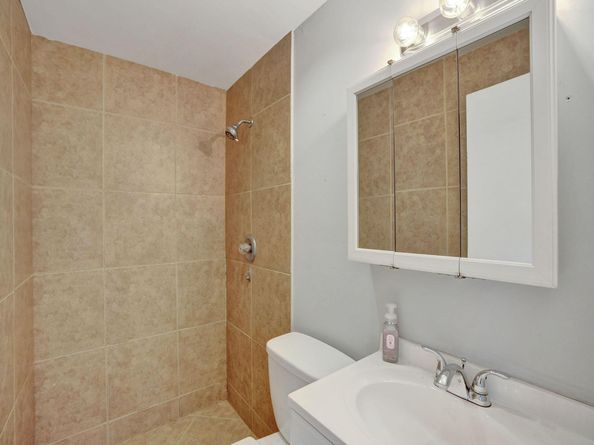 1206 NE 3rd Avenue, Delray Beach FL 33444