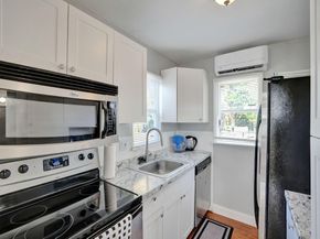 1206 NE 3rd Avenue, Delray Beach FL 33444