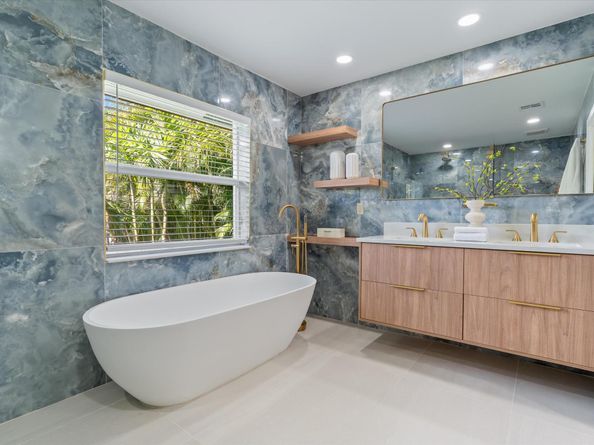 1132 NE 3rd Avenue, Boca Raton FL 33432