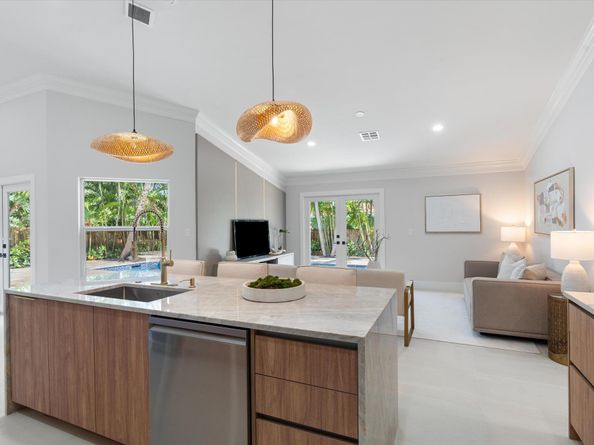 1132 NE 3rd Avenue, Boca Raton FL 33432