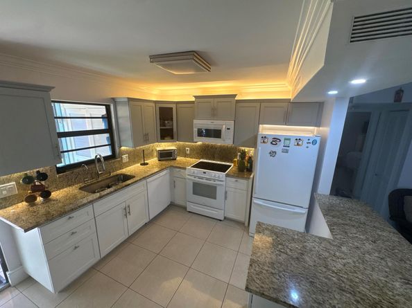 5954 Longbow Ln Lane Apt 5, West Palm Beach FL 33415