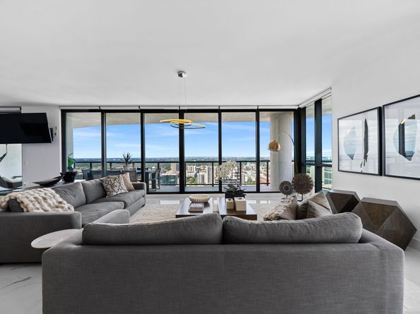 100 E Las Olas Blvd 4001, Fort Lauderdale FL 33301