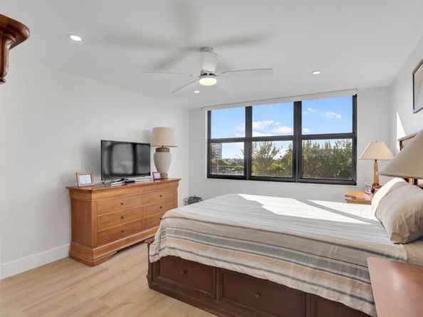 1401 N Riverside Drive 501, Pompano Beach FL 33062