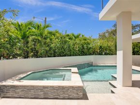 1111 SE 9th AVE, Fort Lauderdale FL 33316