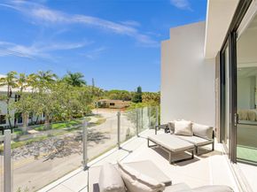 1111 SE 9th AVE, Fort Lauderdale FL 33316