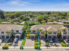 180 SE 5th Ct, Deerfield Beach FL 33441