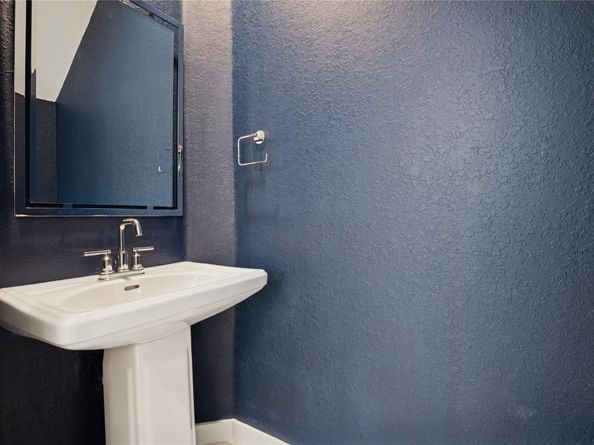 180 SE 5th Ct, Deerfield Beach FL 33441