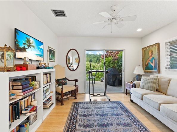 233 Rio Vista Circle, Atlantis FL 33462