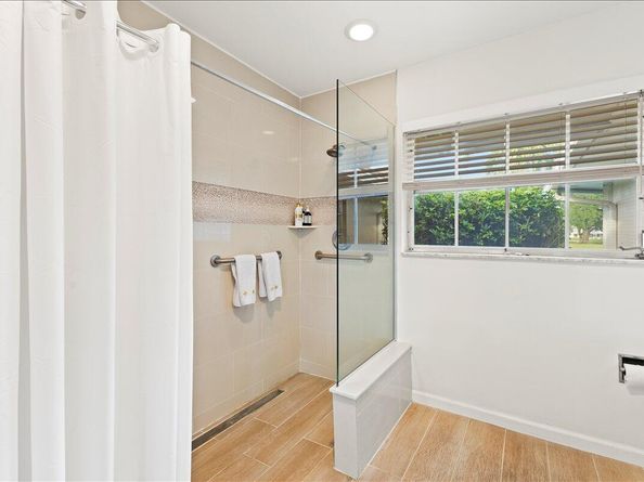 233 Rio Vista Circle, Atlantis FL 33462