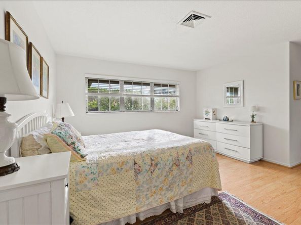 233 Rio Vista Circle, Atlantis FL 33462