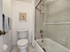 380 Racquet Club Road 106, Weston FL 33326