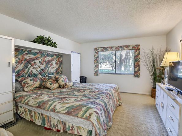 380 Racquet Club Road 106, Weston FL 33326