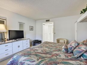 380 Racquet Club Road 106, Weston FL 33326