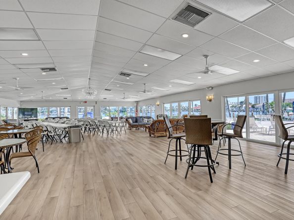 3351 Spanish Trail 115, Delray Beach FL 33483