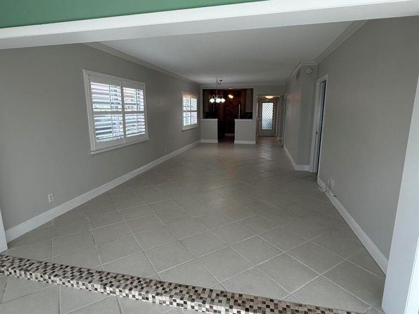 3351 Spanish Trail 115, Delray Beach FL 33483