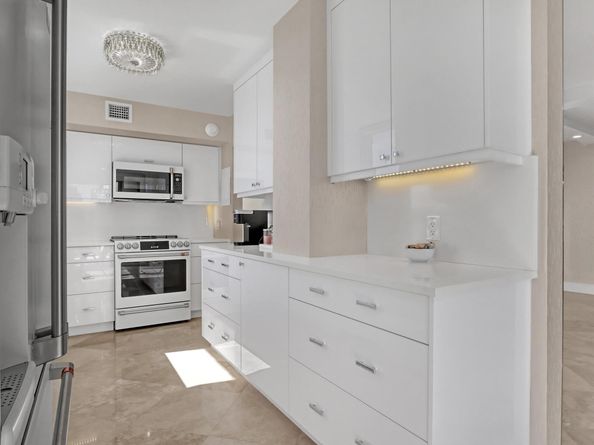 5380 N Ocean Drive 3b, Riviera Beach FL 33404