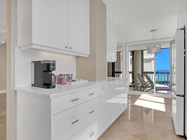 5380 N Ocean Drive 3b, Riviera Beach FL 33404