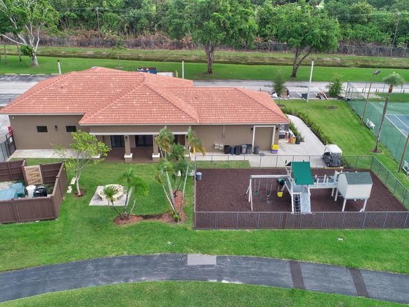 8200 Thames Boulevard C, Boca Raton FL 33433