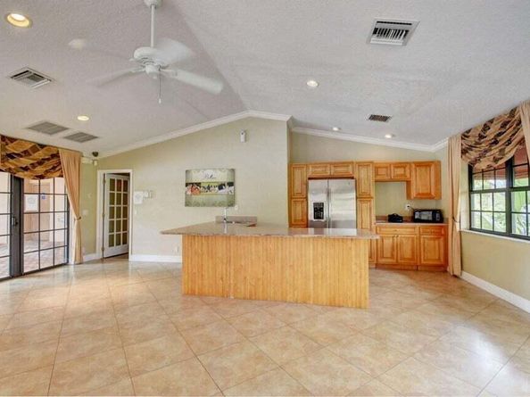 8200 Thames Boulevard C, Boca Raton FL 33433