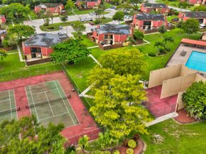 8200 Thames Boulevard C, Boca Raton FL 33433